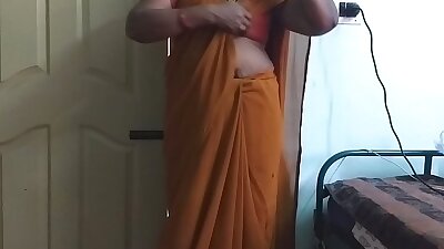 desi  indian horny tamil telugu kannada malayalam hindi cheating wife wearing saree vanitha showing big boobs and shaved pussy press hard boobs press nip rubbing pussy masturbation