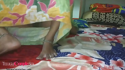 Tamil Village Aunty In Green Nighty With Her Skinny Indian Husband Homemade Late Night Sex &ndash; Full Hindi Video