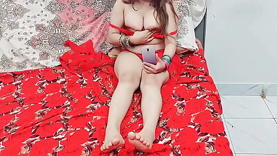 Married indian Bhabhi Showing Nude Body To Her Lover On Video Call With Very Hot Dirty Talking Clear Hindi Voice