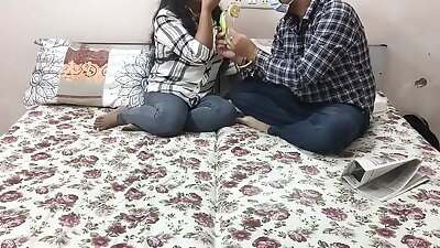 Amazing Sex with Indian xxx hot Bhabhi at home&excl; with clear hindi audio